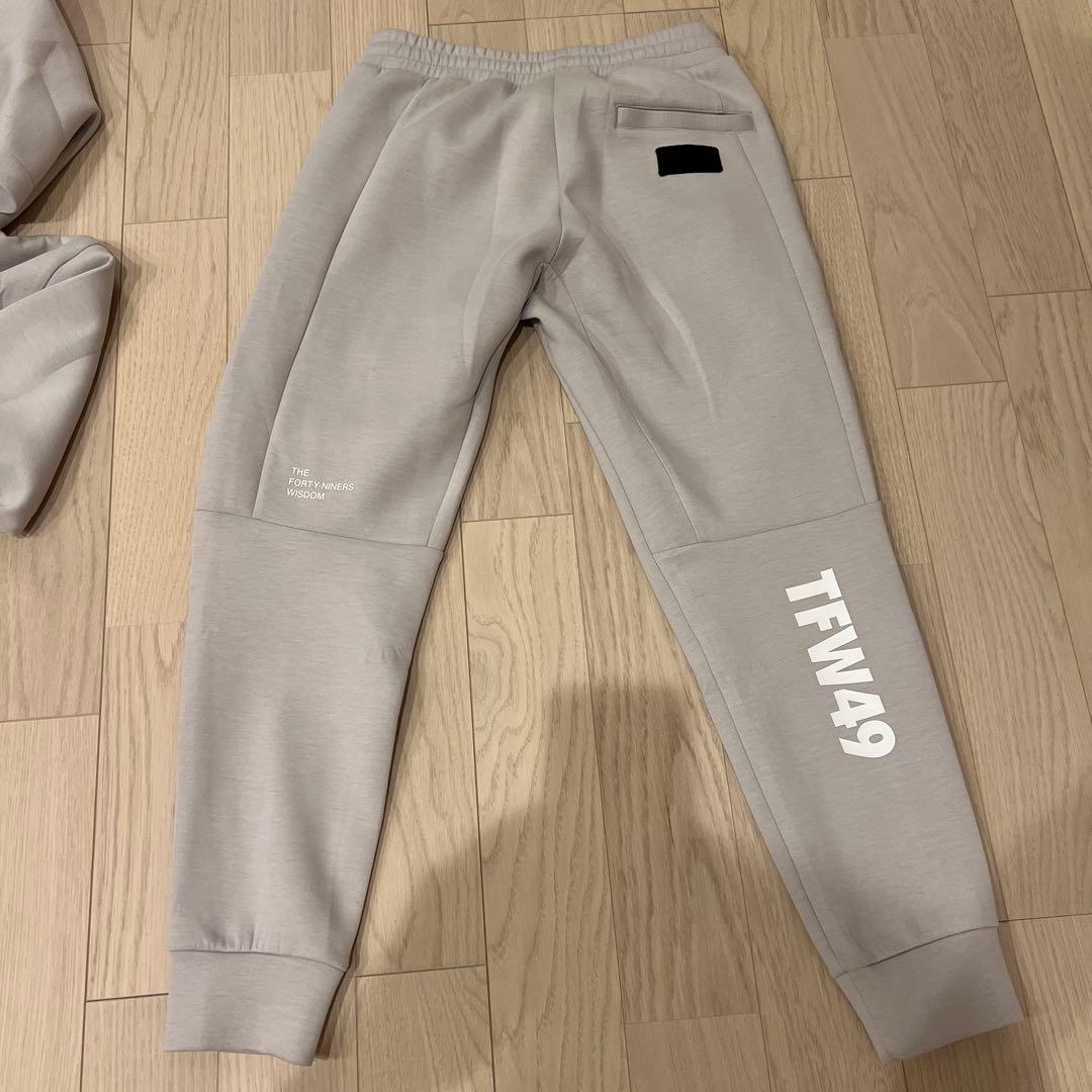 TFW49 スウェット セットアップ グレージュ