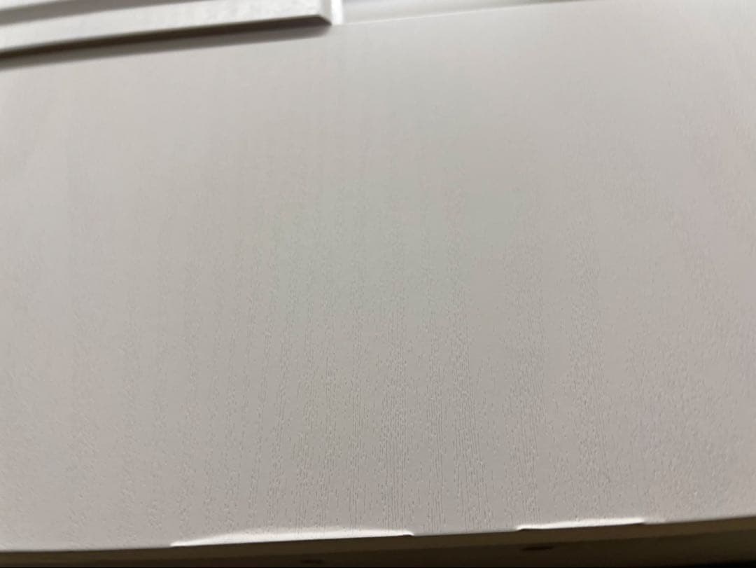 電子ピアノ88鍵盤　ハンマーアクション鍵盤　３本ペダル　ホワイト