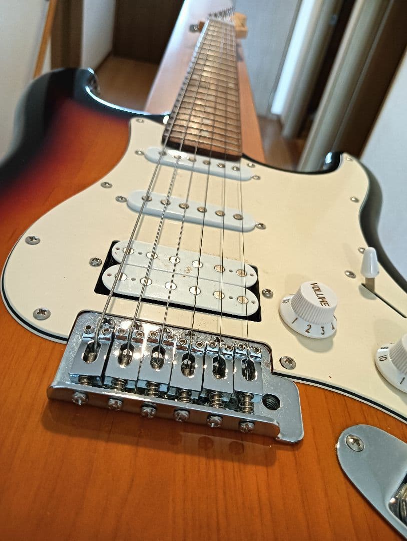 メイビスMavisエレキギター　イシバシ楽器　高級ギグバッグ付　未使用に近い美品