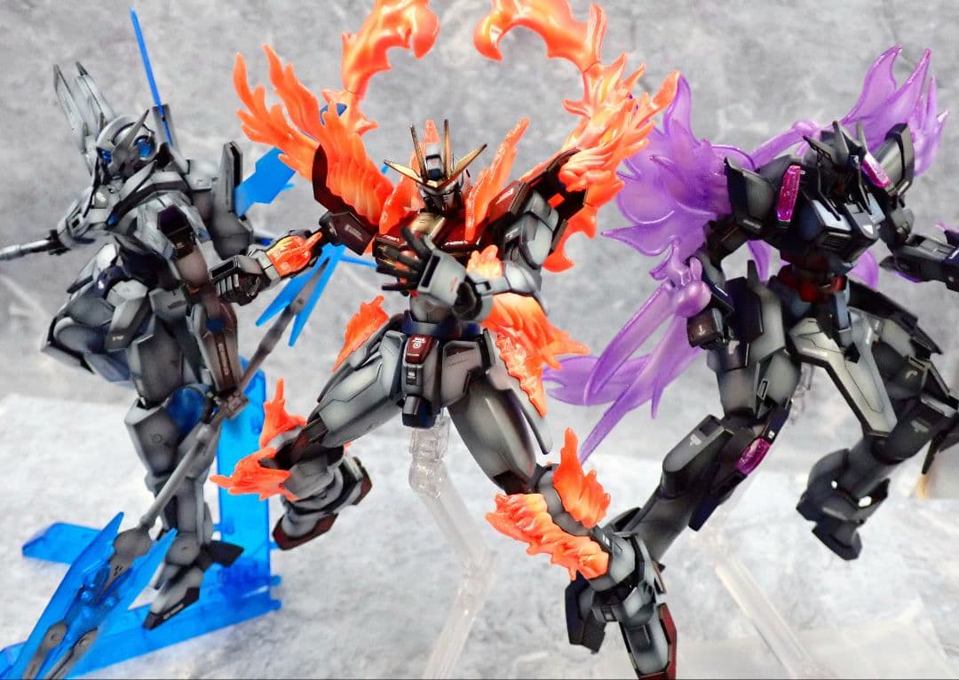 HGトライバーニングガンダム ディナイアルガンダム トランジェントガンダム