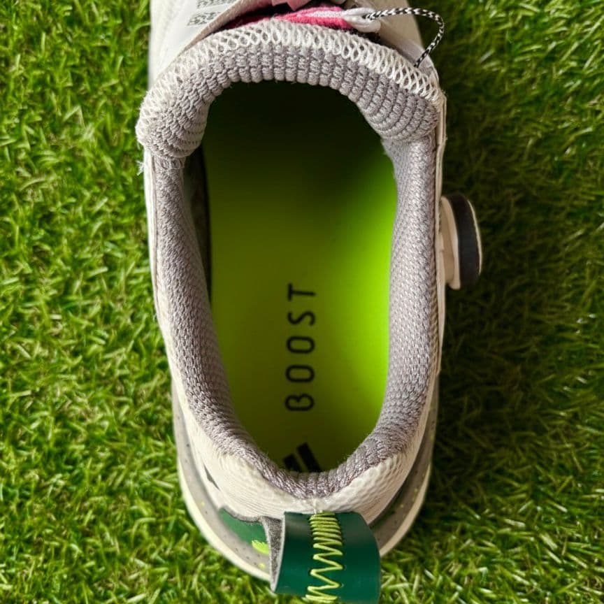 美品 adidas ゴルフシューズ コードカオス25 ボア