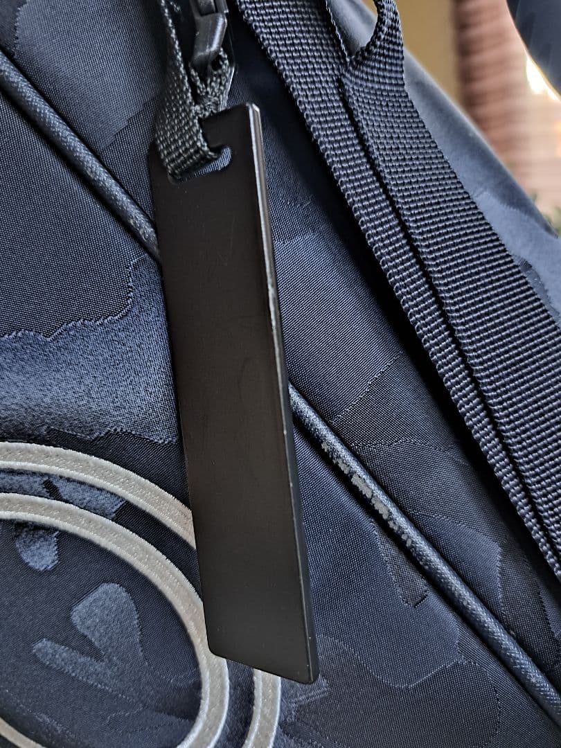 りゅう　ZERO HALLIBURTON　ゼロハリバートン　Limonta