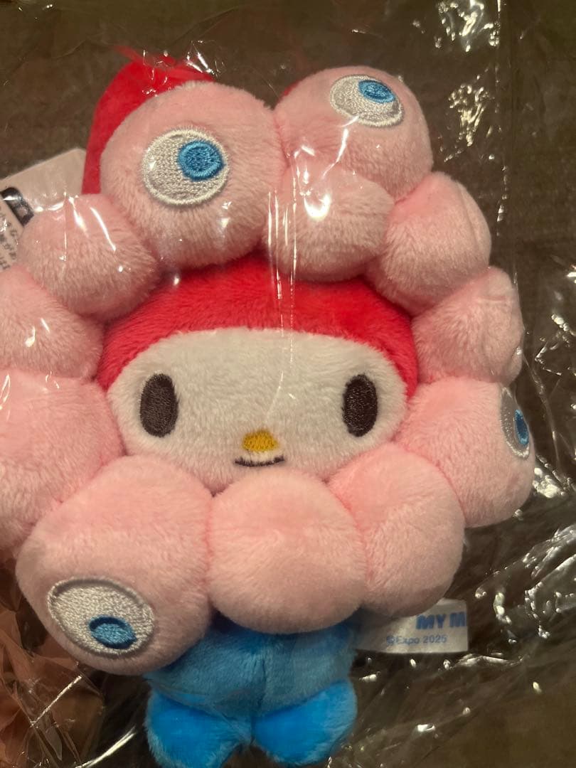 サンリオ　マイメロディ　ミャクミャク　万博　カラビナ付き