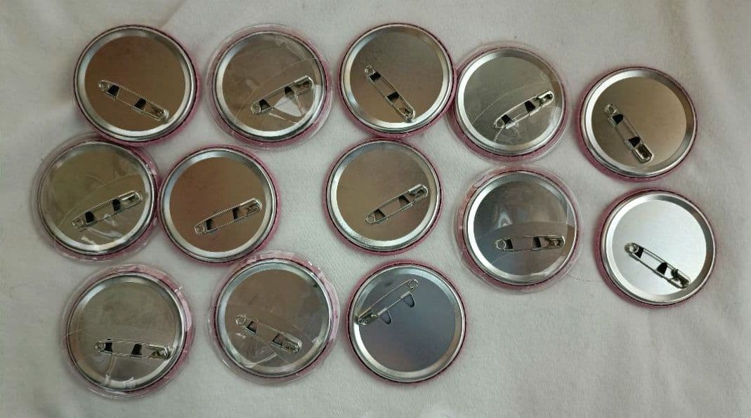 すとぷり　さとみ　缶バッチ　さとはぴ　ワンマン