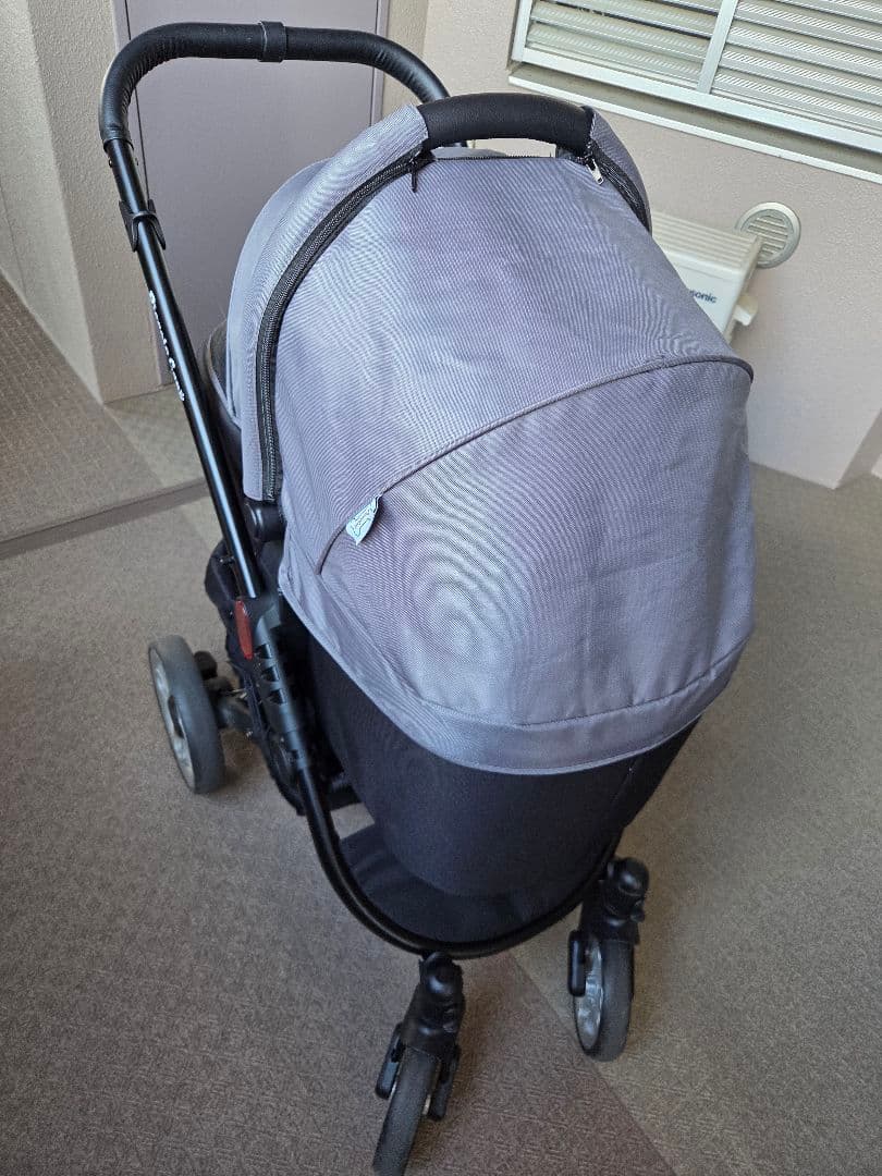 【お値下げ中！】ピッコロカーネ　タントプラス　ペットカート　バギー