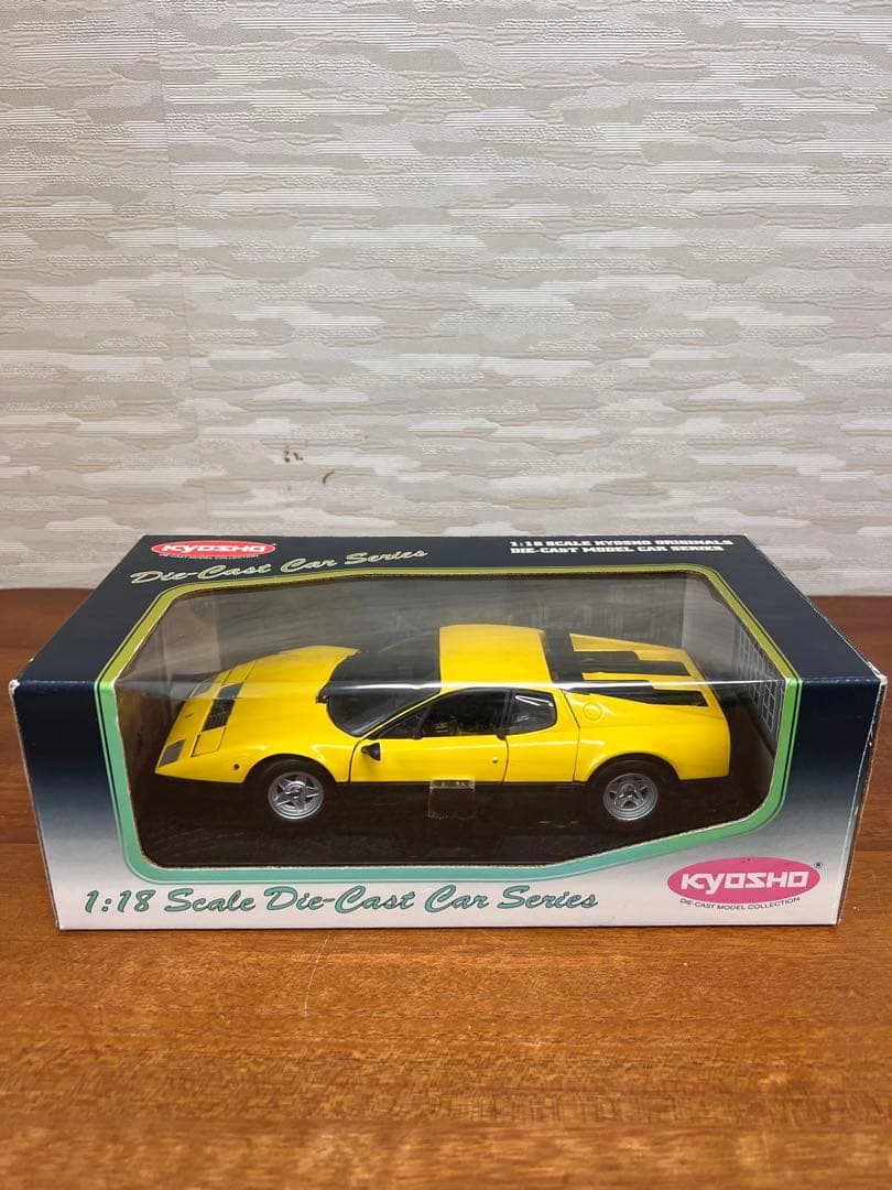 No167 ミニカー1/18 KYOSHO FERRARI 365 GT4 BB