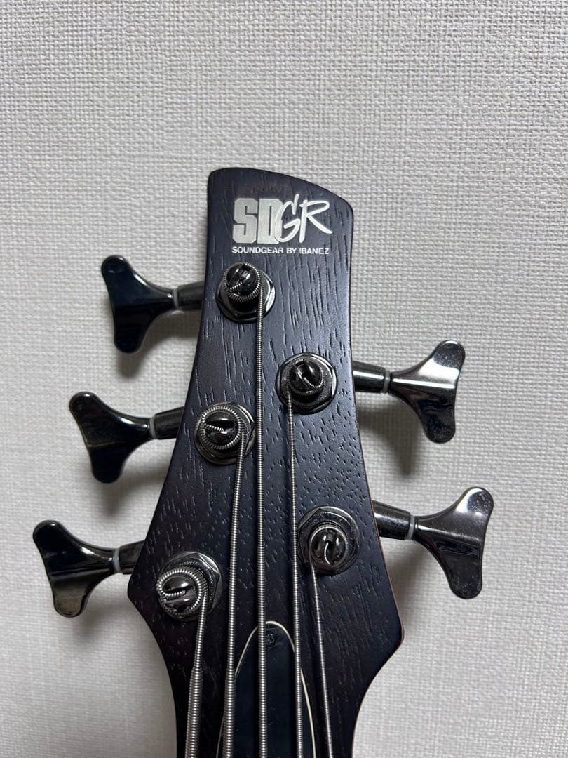 IBANEZ 5弦ベース　SR505