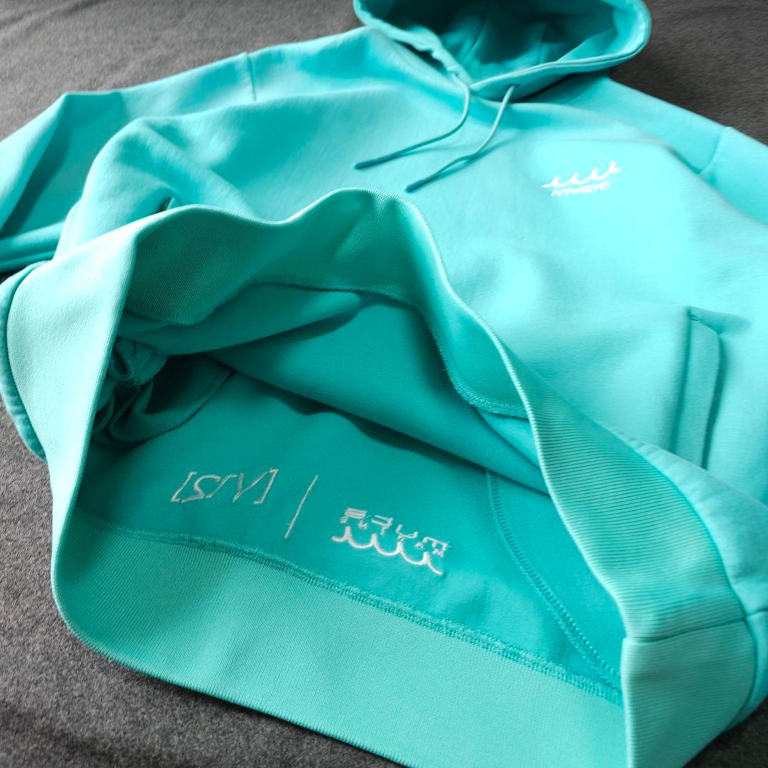 2025年人気完売品 ムータマリンゴルフ×V12 長袖プルオーバーパーカー XL