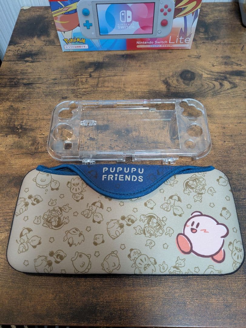 Nintendo Switch Lite ザシアンザマゼンタ