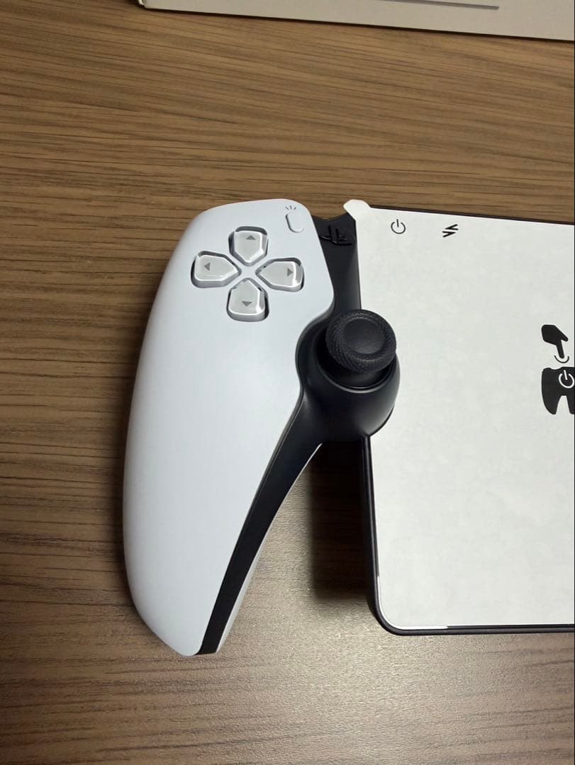 アクセル　Sony PlayStation Portal ほぼ新品