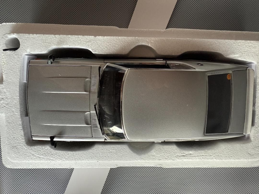 京商　Kyosho Nissan Skyline 2000GT-R 1/18