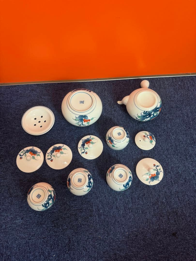 1776 有田焼畑萬陶苑 色鍋島内山水岩牡丹 茶器セット急須1 建水1湯呑蓋付4