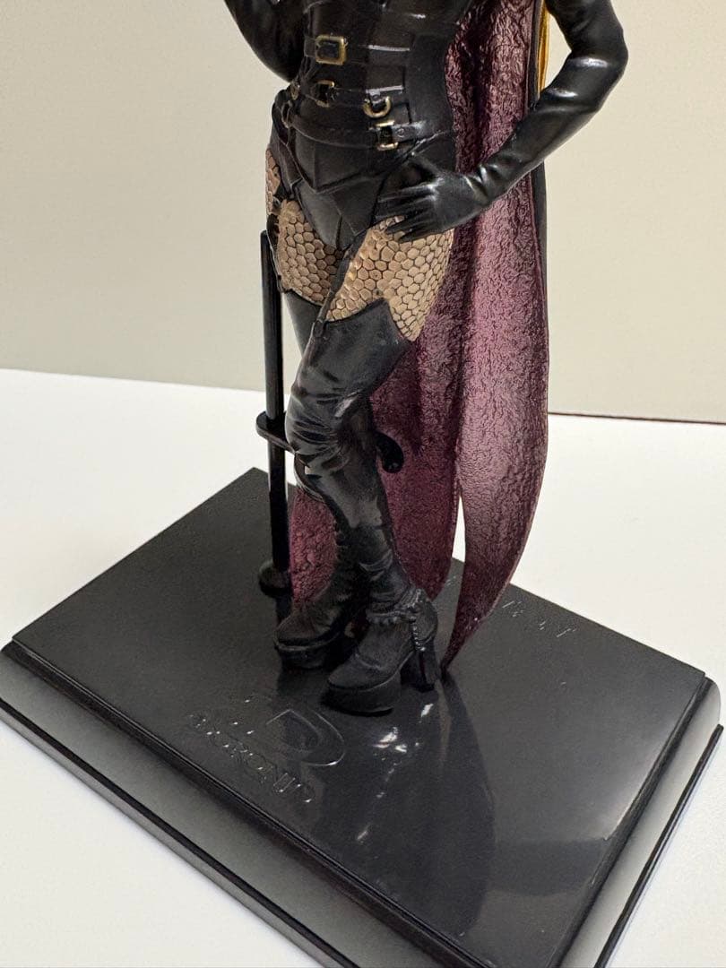 2009年公開　ヤッターマン実写版　深田恭子ドロンジョ フィギュア