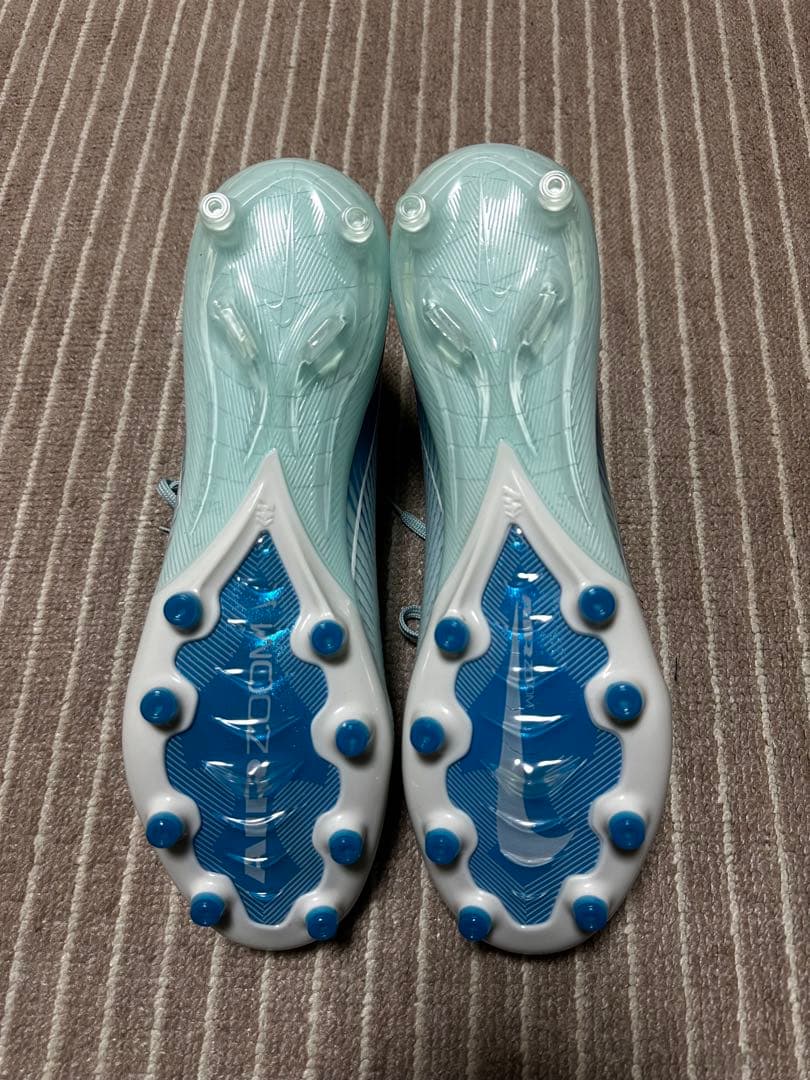 Nike サッカーシューズ ハイカット ライトブルー