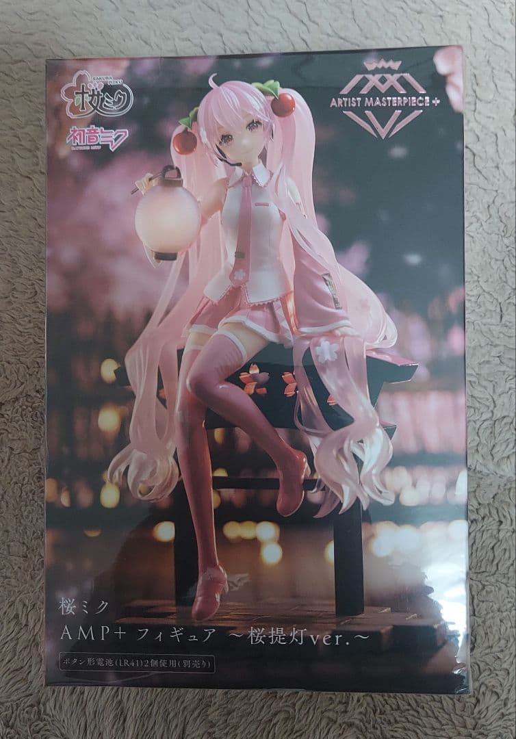 初音ミク、桜ミクフィギュアセット