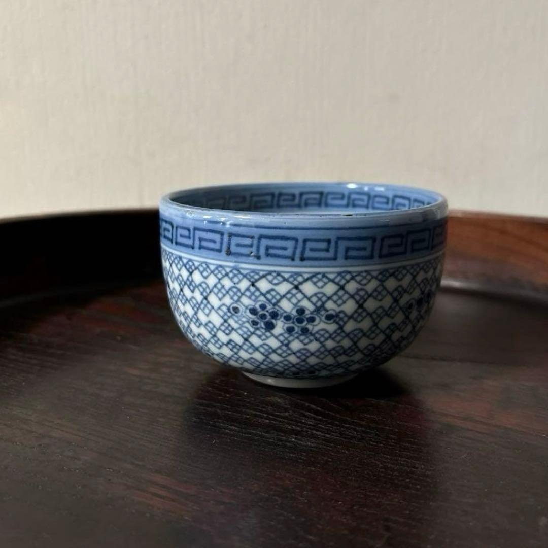 古伊万里幾何学紋染付　湯呑み1点　ころ茶碗　江戸時代　アンティーク　白磁　検李朝