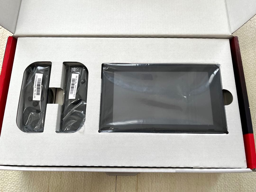 Nintendo Switch 本体【グレー】