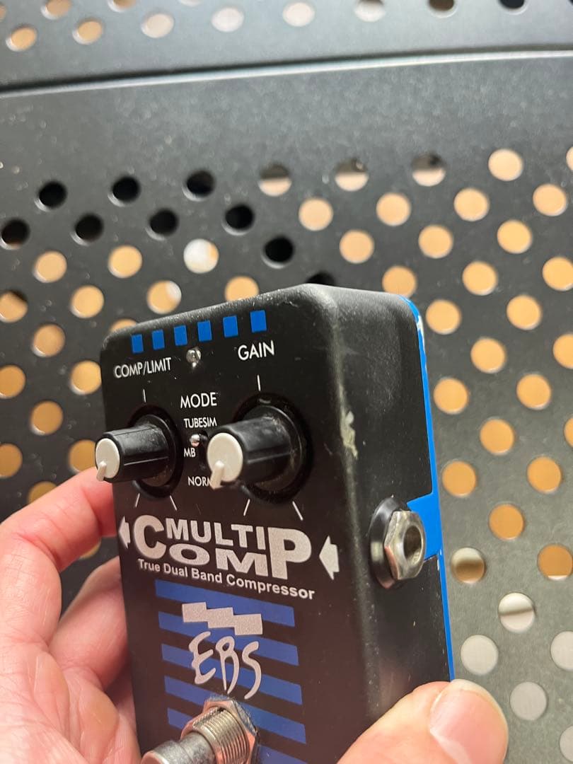 EBS MULTIP COMP ベースエフェクター