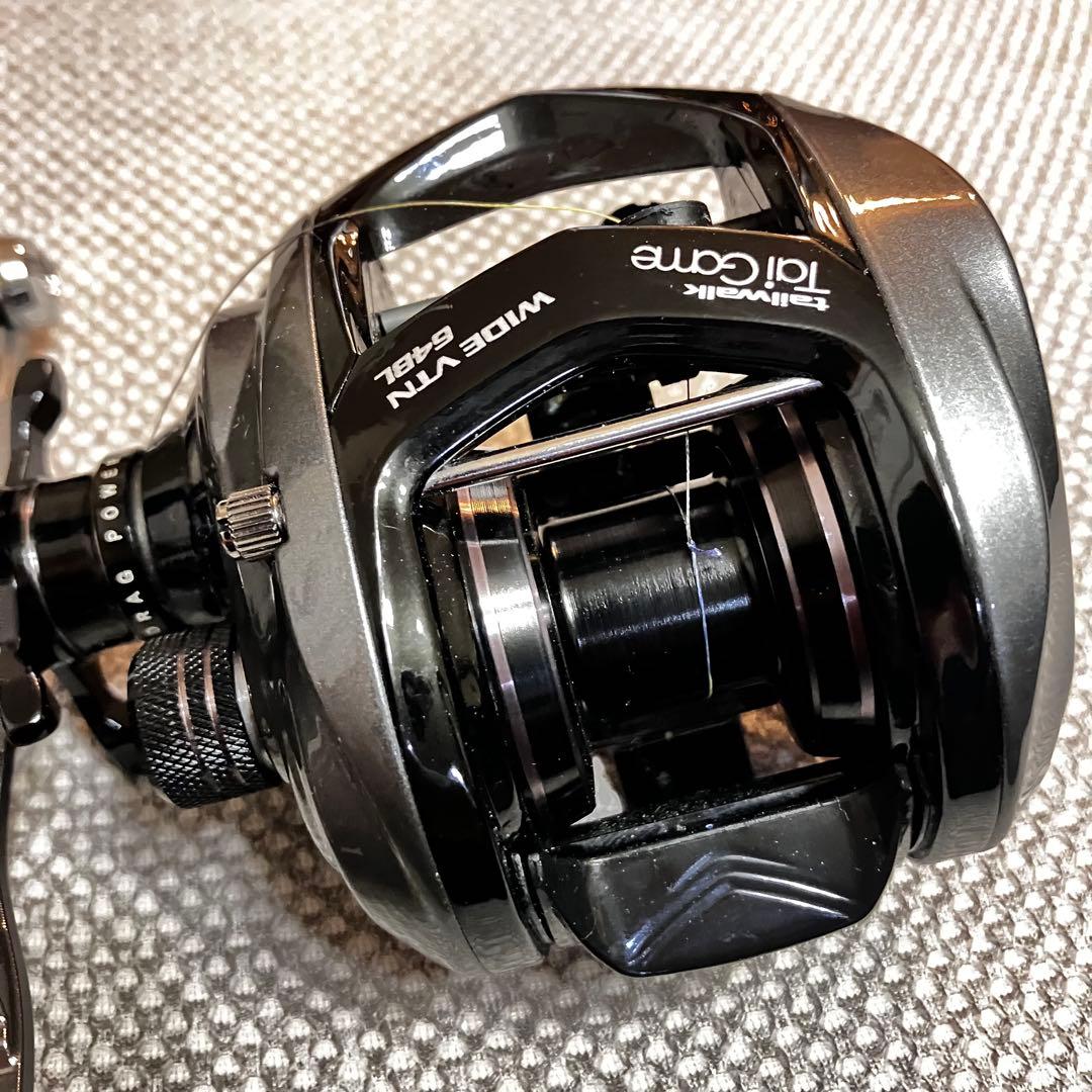 tailwalk Tai Game WIDE VTN 64BL ベイトリール