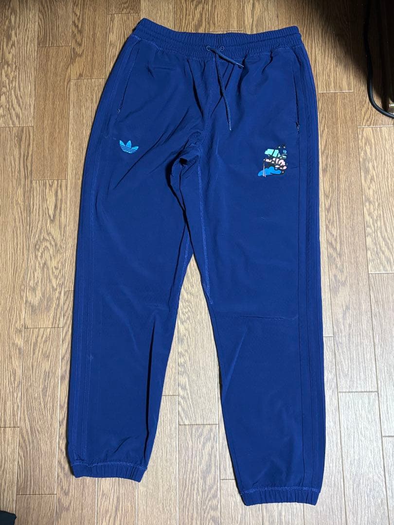 Adidas ✖︎ Helas トラックスーツ