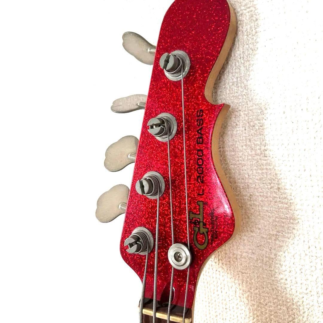 GTL-2000 BASS レッドエレキベース