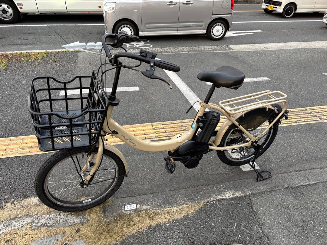 中古20㌅YAMAHA電動アシスト自転車　12.8Ah 大阪　002番