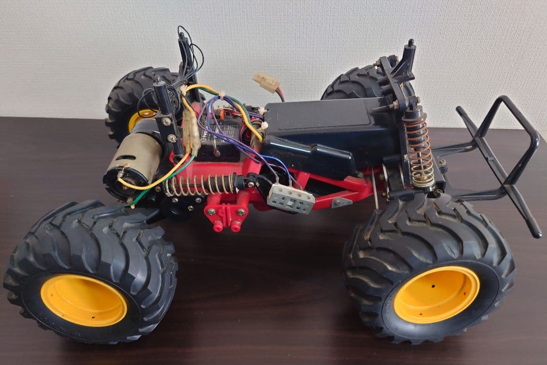 タミヤ　ブラックフット　ラジコン