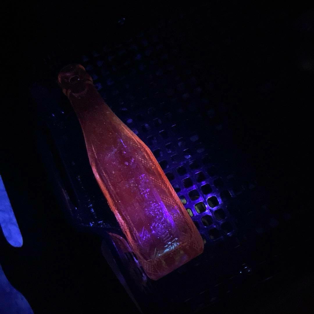 骨董　大正　炭酸飲料瓶　伊藤常三郎　星矢印※レモンサイダー　飴色ゆらゆら瓶ウラン