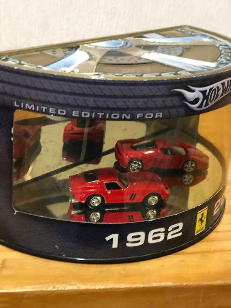 フェラーリ1962&2003(250GTO Enzo Ferrari)