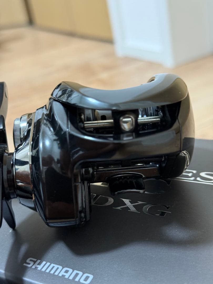シマノ 23アンタレスDCMD XG 右ハンドル 使用一回のみ