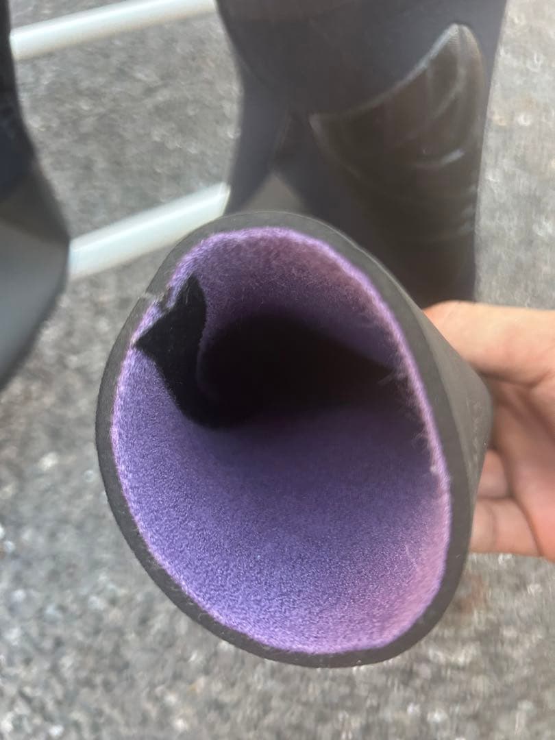 ビラボンセミドライウェットスーツ裏起毛頂き