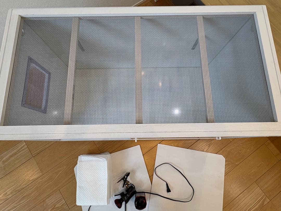 ⭐︎美品FandKキャスター付き全面防水ガラスケージ 大きめ