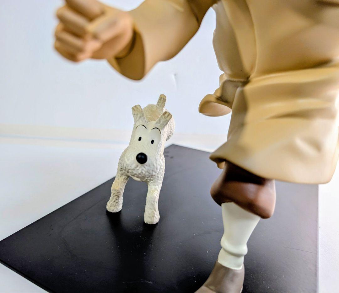 〈タンタンの冒険TINTIN&Yレジンフィギュアモデル（大）フランス製〉