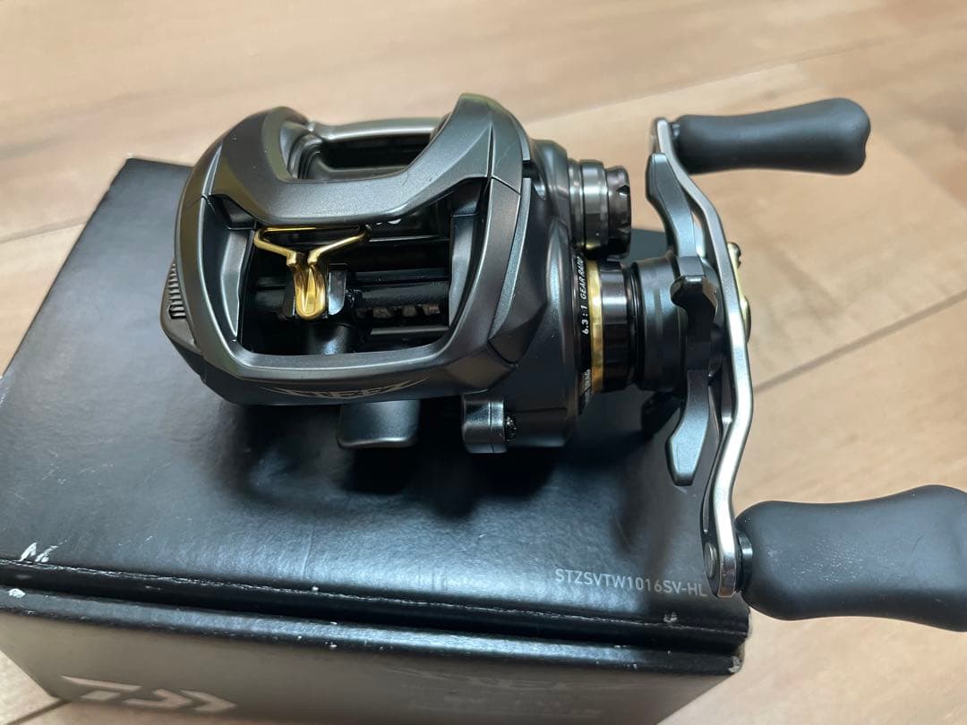 【美品】DAIWA STEEZ SV TW 1016SV-HL