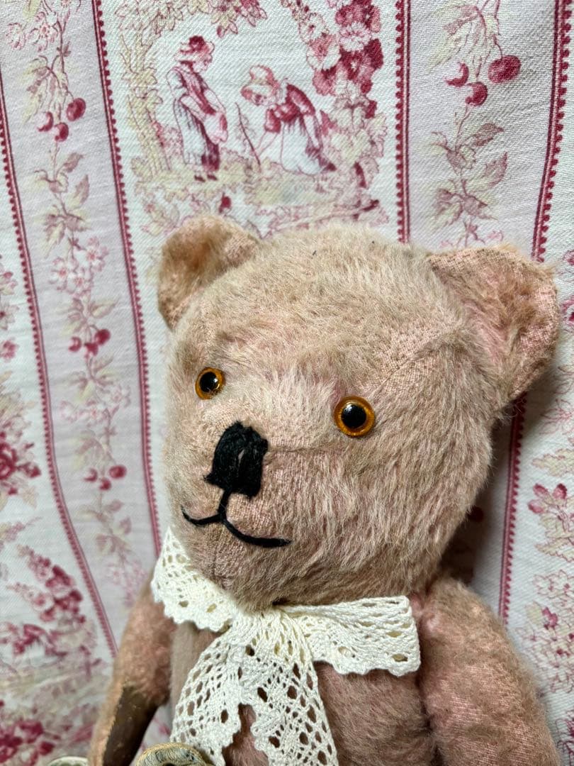 アンティーク　激レア　ピンクのチルターン　優しいお顔