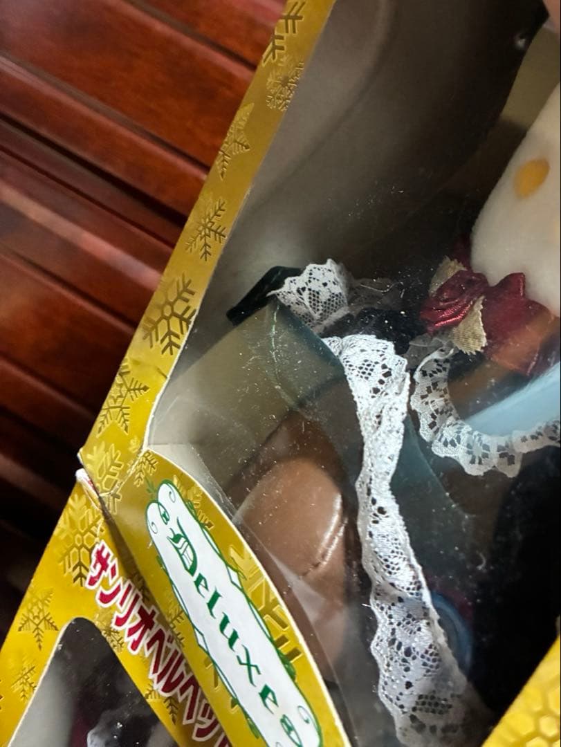 希少激レア 新品 ハローキティ サンリオ オベルベット風ドレスドール ぬいぐるみ