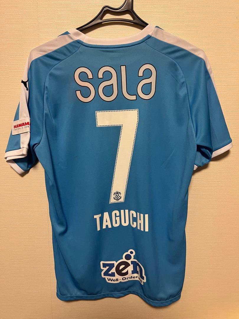 田口泰士 直筆サイン入りユニフォーム