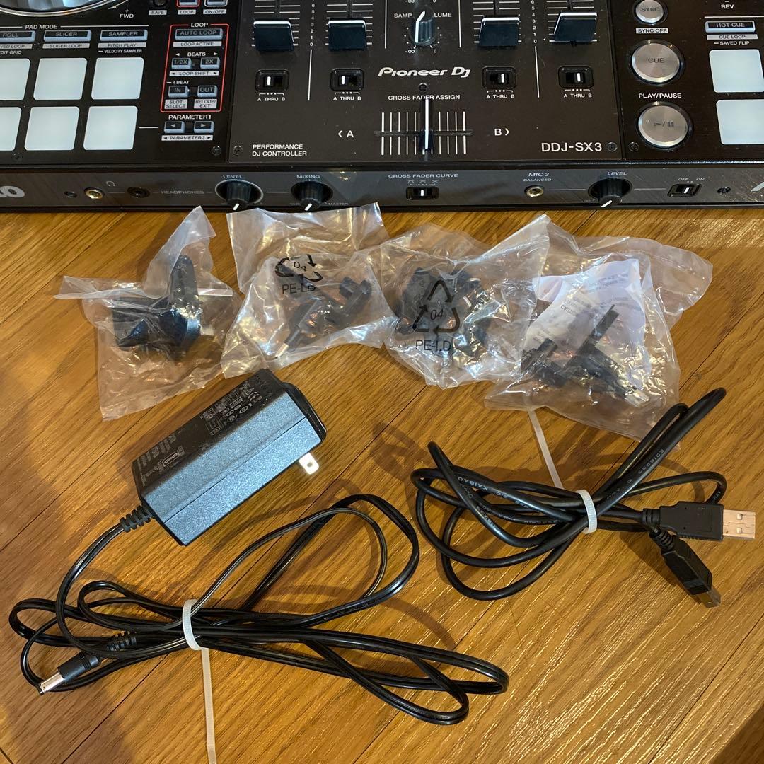 Pioneer DJ DDJ-SX3 コントローラー