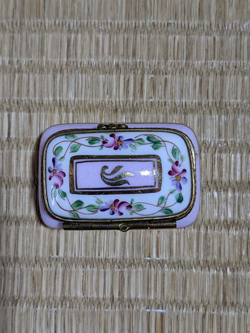 ♦リモージュ フランス製 デュバリー磁器 ４足トリンケットボックス アンティーク