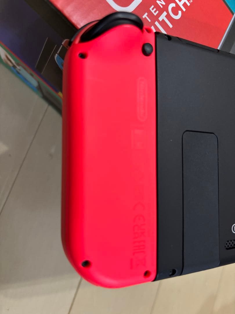 Nintendo Switch ネオンブルー/ネオンレッド 本体　新品購入品