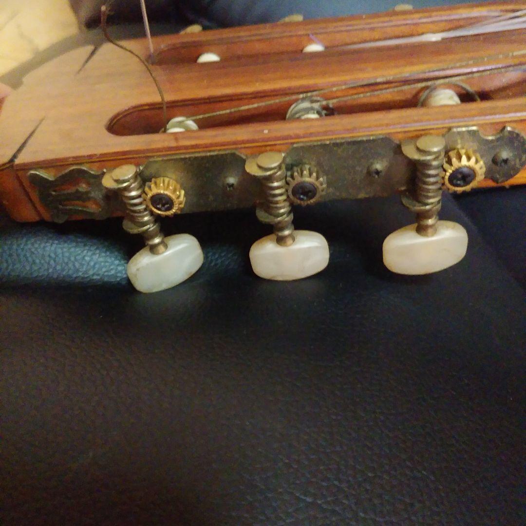 松岡良治、M25、アコースティックギター？、中古（本文よく読んでください）