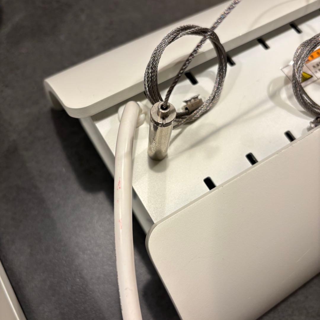 カミハタ　ファンネル2　8000K　水槽用ライト　 ホワイト②