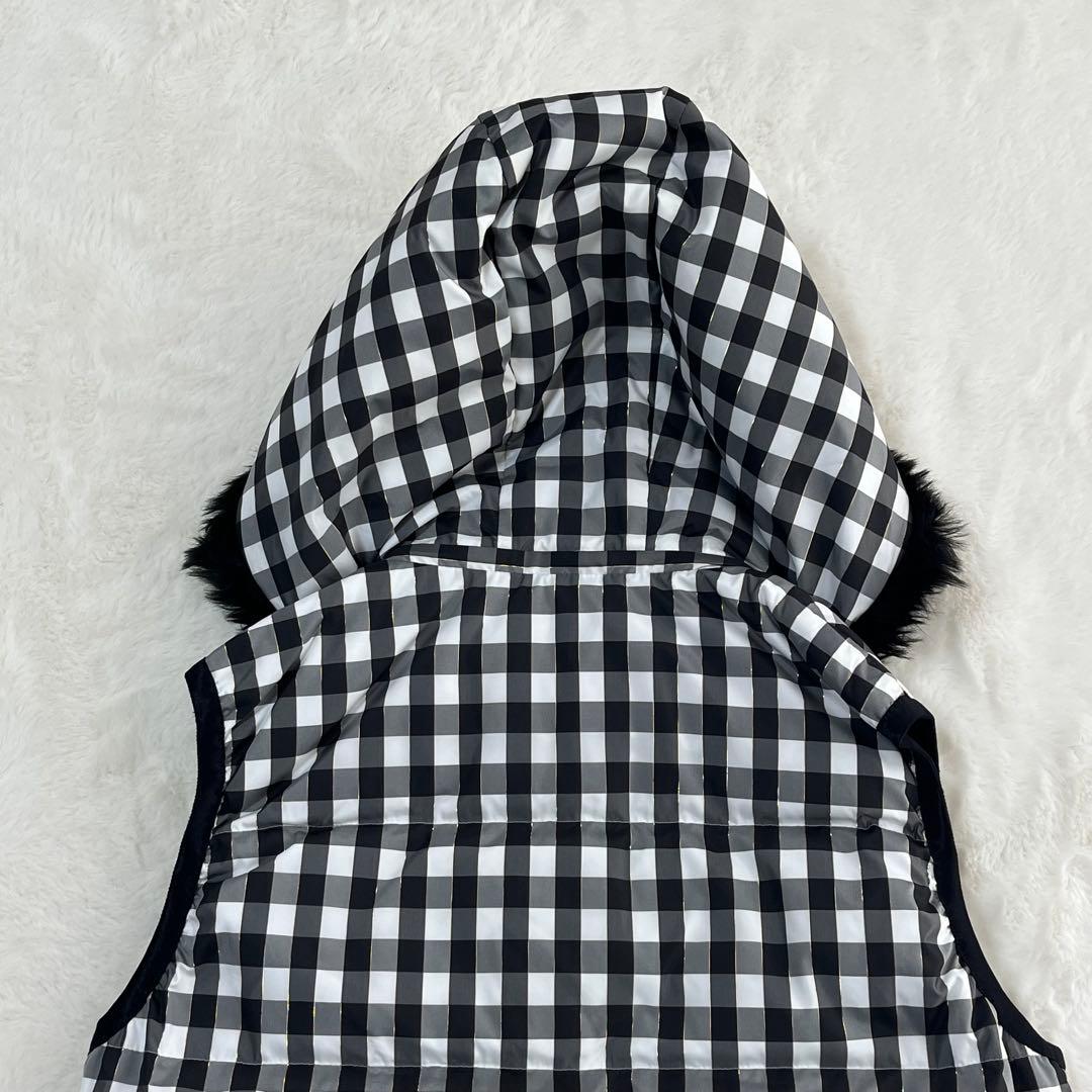 ブラック＆ホワイト ダウンベスト ゴルフウェア フード取外し可 ファー 黒白