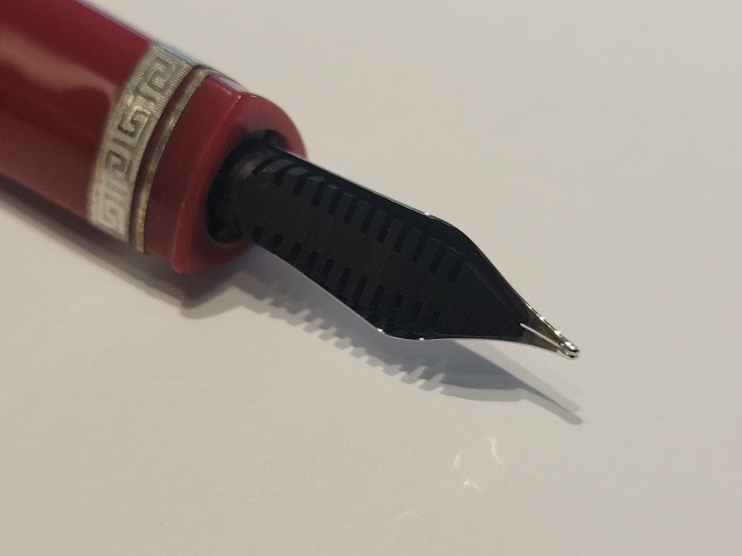 OMAS 360 Collection Red 万年筆M/18K