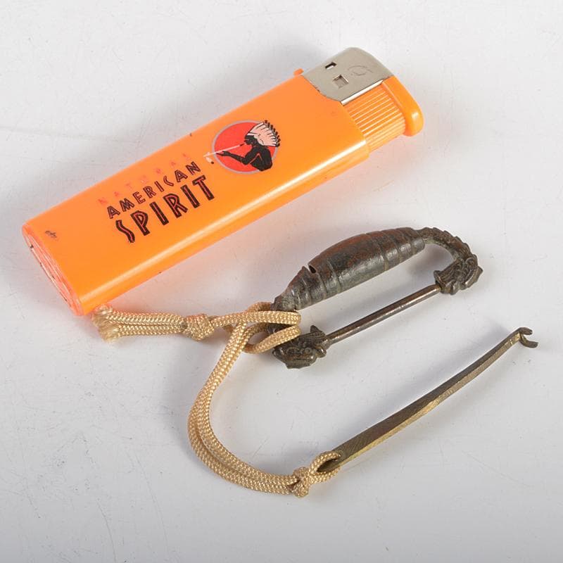 李朝　朝鮮古民具　古銅　刻神獣　古い錠前　鍵　M　R7375