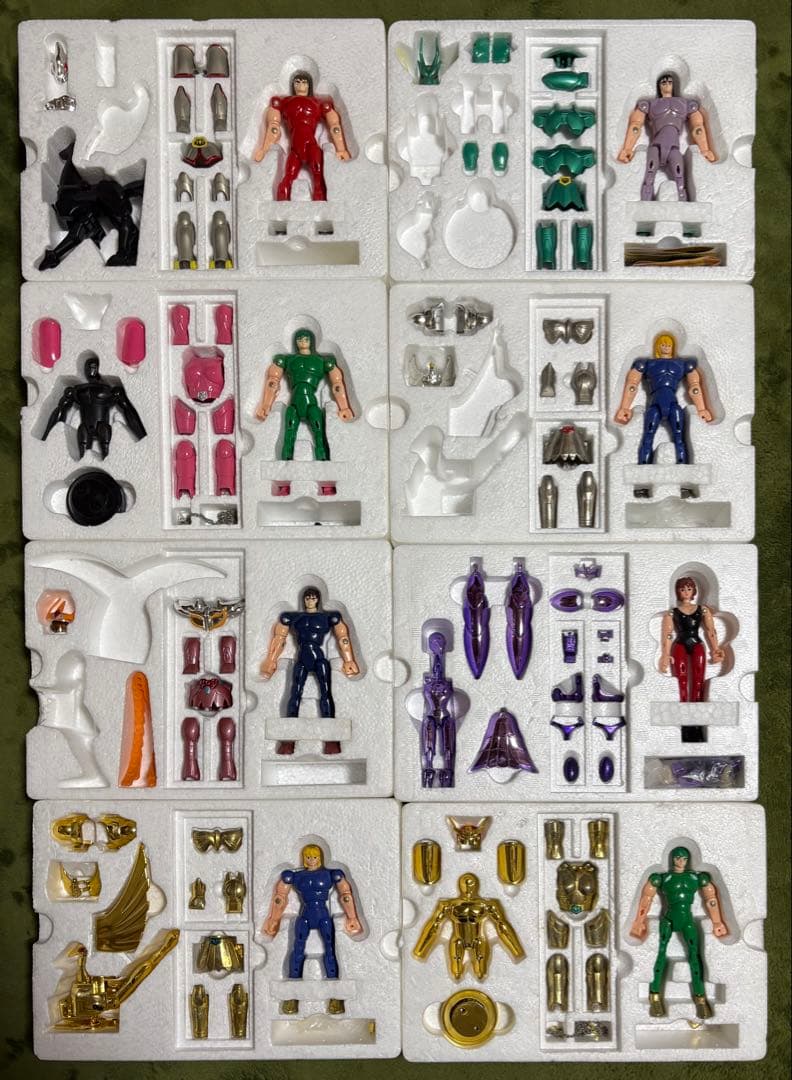 聖闘士聖衣大系　当時物　黄金聖闘士12種18個 【開封使用品欠品有り】おまけ付き