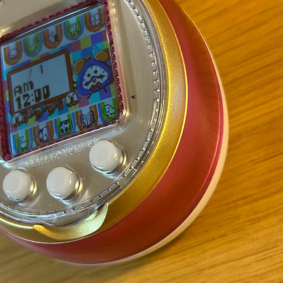 TAMAGOTCHI 4U たまごっち ピンク 本体 チャームストラップ＆カバー