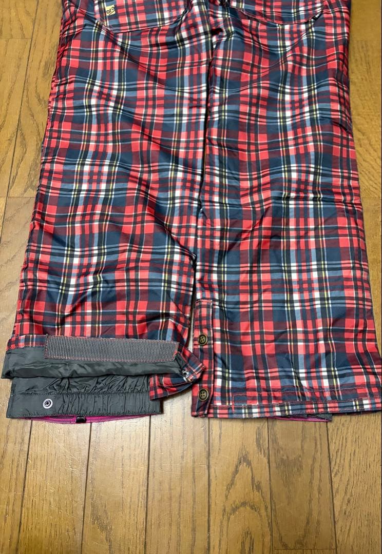 クイックシルバー　スノーボードウエア　セット レディースMサイズ