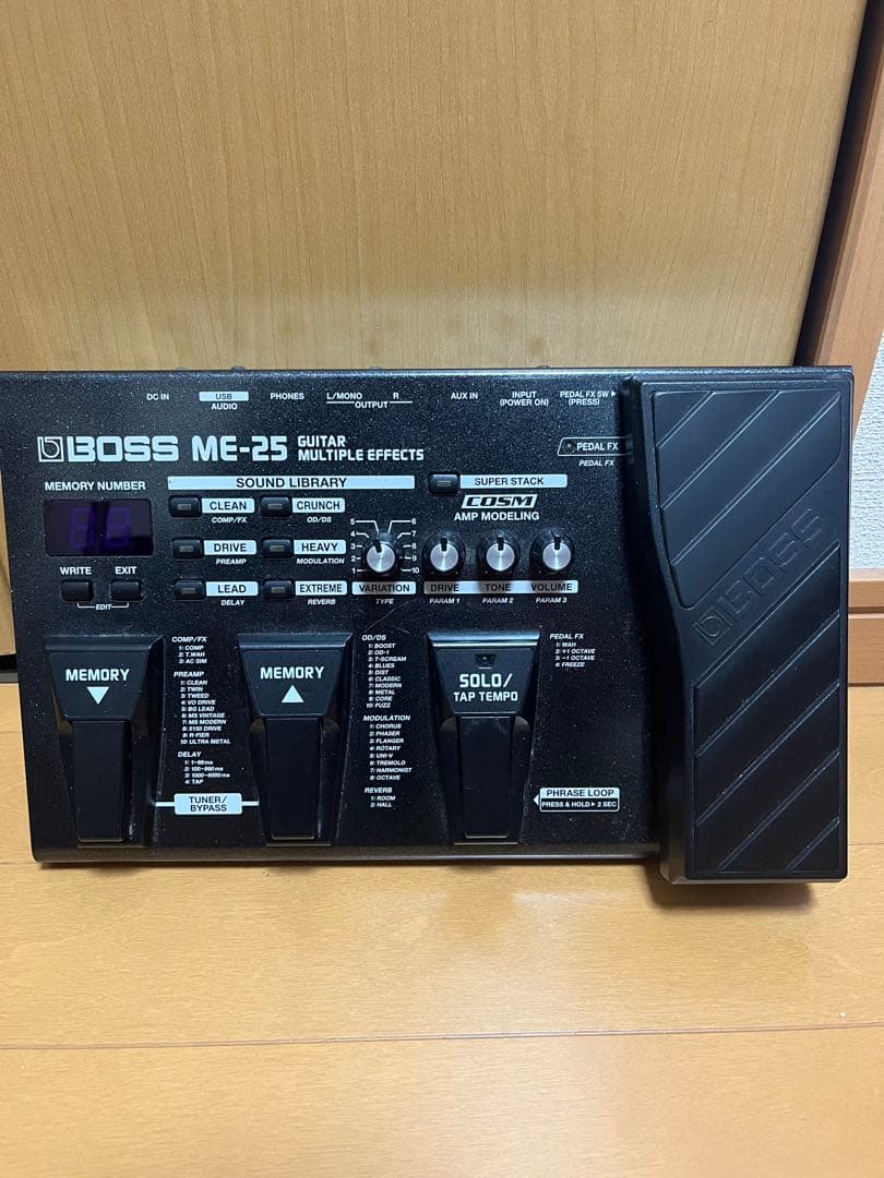 BOSS ME-25 ギターエフェクター