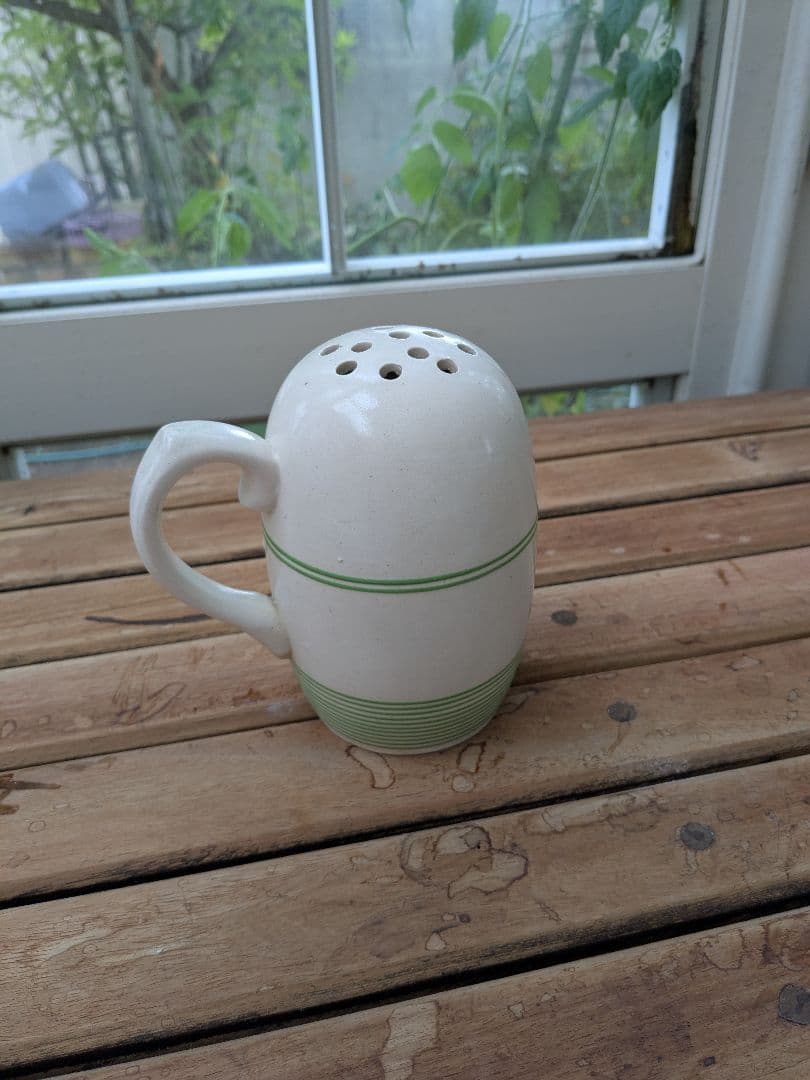 アンティーク フラワー用ポット　小麦粉入れ